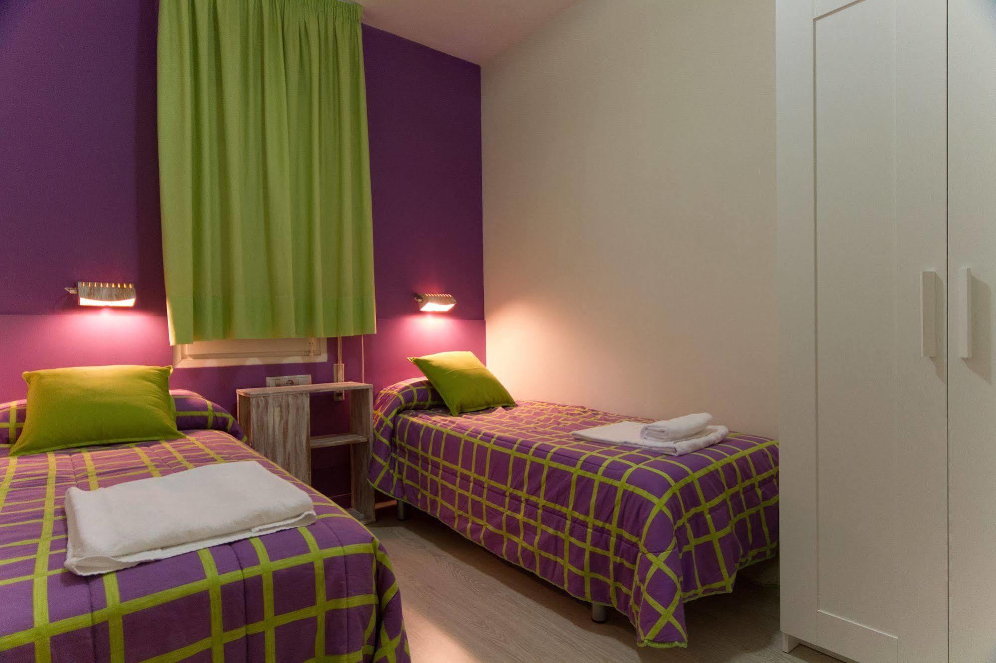 شقة Bbarcelona Modern Eixample Flat المظهر الخارجي الصورة